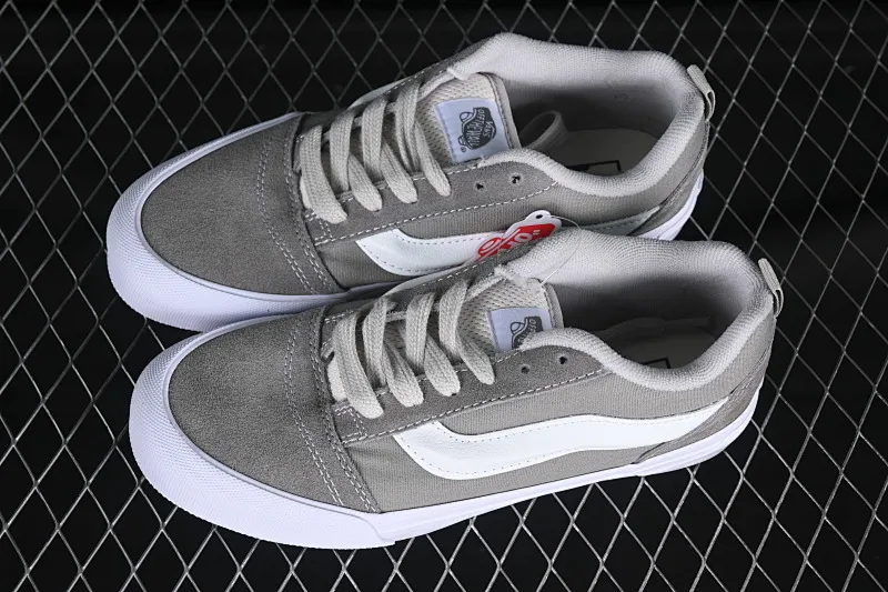 All categories Vans Vans series Vans Low Vans low-top Vans Knu Skool Vans low-top retro casual fat bread shoes VN000CS0BGG